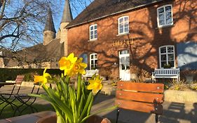 Hotel Am Kloster - Domaene Moellenbeck